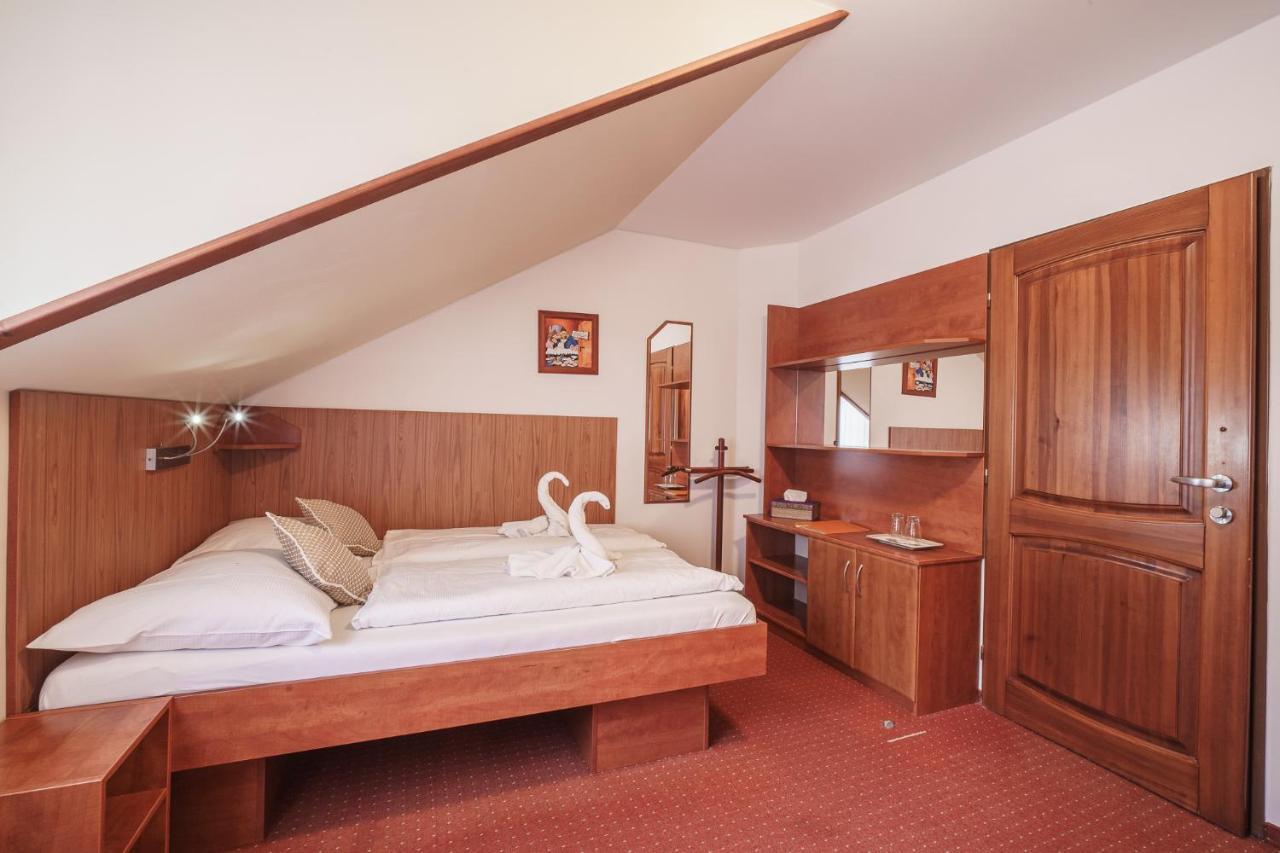 Francis Spa Hotel Františkovy Lázně المظهر الخارجي الصورة