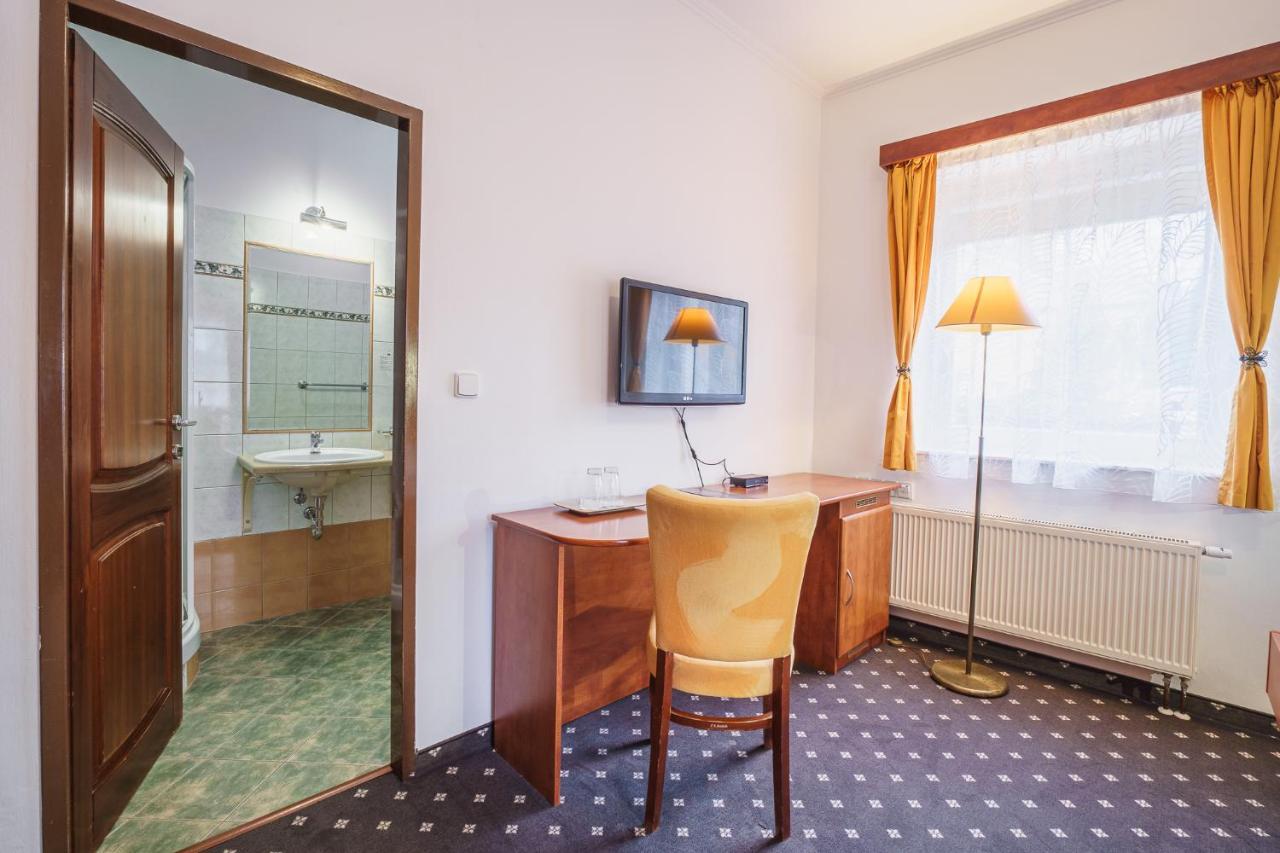 Francis Spa Hotel Františkovy Lázně المظهر الخارجي الصورة