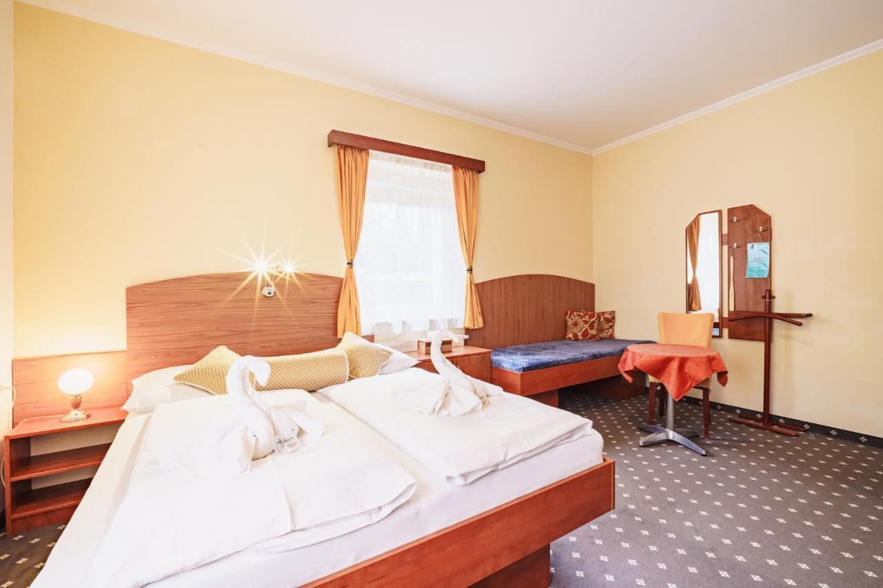 Francis Spa Hotel Františkovy Lázně المظهر الخارجي الصورة